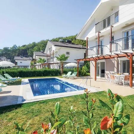 Sleeps 6 Air Con Wifi T707059 Villa